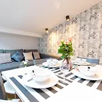 Apartamento Krupnicza Modern Old Town - By Upstairs *