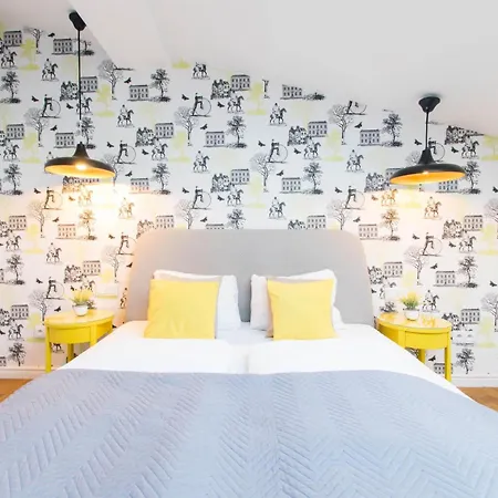 Apartamento Krupnicza Modern Old Town - By Upstairs Cracovia