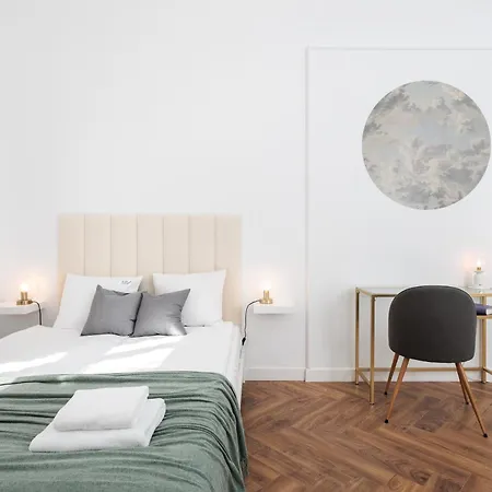 Apartamento Krupnicza Modern Old Town - By Upstairs Cracovia