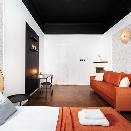 Apartamento Krupnicza Modern Old Town - By Upstairs Cracovia