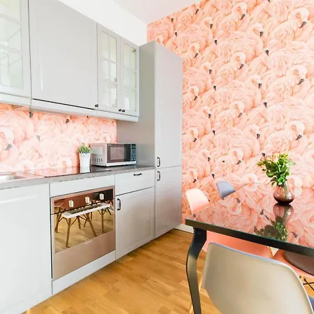 Krupnicza Modern Old Town - By Upstairs شقة كراكوفيا