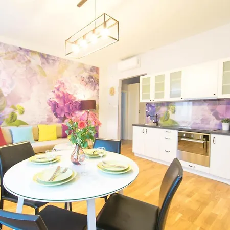 Krupnicza Modern Old Town - By Upstairs Appartement