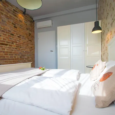 Krupnicza Modern Old Town - By Upstairs *