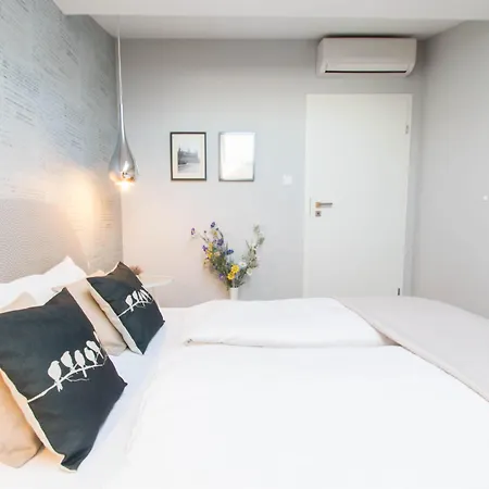 Krupnicza Modern Old Town - By Upstairs * Cracovie