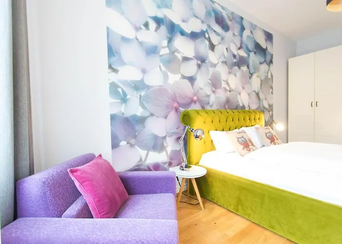 Krupnicza Modern Old Town - By Upstairs *