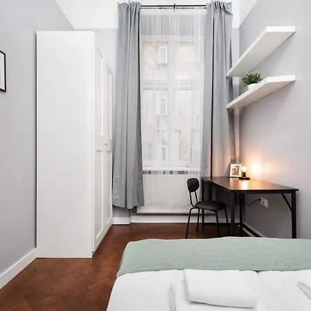 شقة Krupnicza Modern Old Town - By Upstairs كراكوفيا