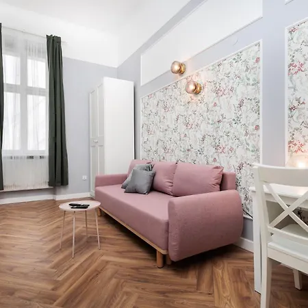 Apartment Krupnicza Modern Old Town - By Upstairs Krakow